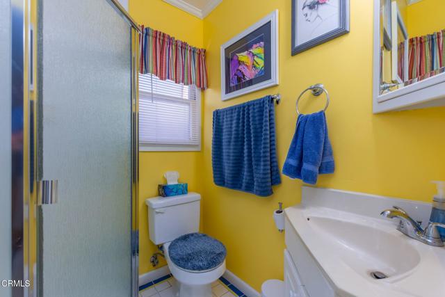1214 Mariposa Drive, Santa Paula CA: https://media.crmls.org/mediaz/2da2e9fd-f79a-4b81-9a72-dd4c70a55865.jpg