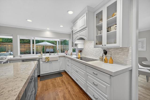6575 Jeremie Drive, San Jose CA: https://media.crmls.org/mediaz/2da3063d-c6ad-4a80-ac06-7faceef87f69.jpg