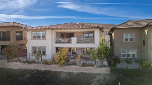 2105 Elderberry Drive, San Ramon CA: https://media.crmls.org/mediaz/2da46731-27df-4296-84c7-325aaeb2da94.jpg