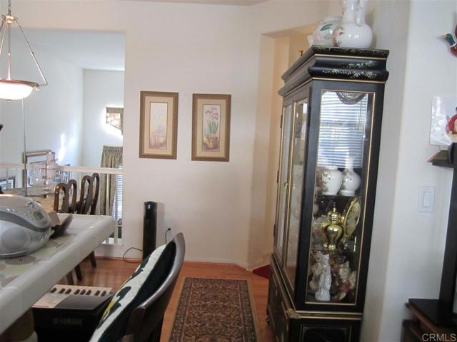 742 Mariposa Circle, National City CA: https://media.crmls.org/mediaz/2da503fc-a582-4e71-828c-bd7aa7ec7e97.jpg