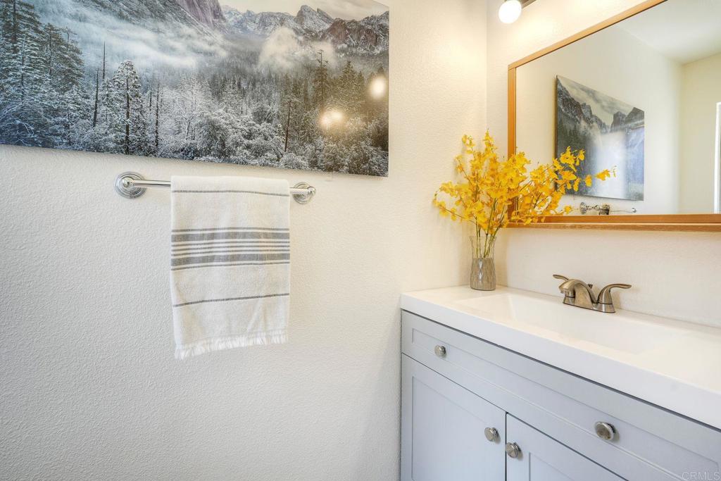 627 Beverly Place - photo 16