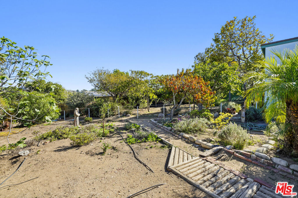 MLS #25614281 image #58