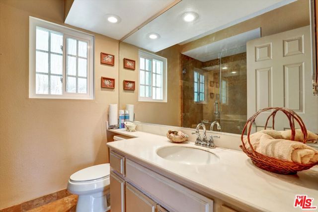 28682 Avenida Del Caballo, Laguna Niguel CA: https://media.crmls.org/mediaz/2da7e6fe-5626-440c-b013-b4534a526e2e.jpg