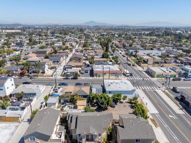 0 National, San Diego CA: https://media.crmls.org/mediaz/2da810b9-ad42-4b6a-a9cc-f2e2570be749.jpg