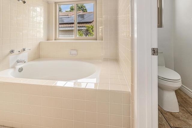 Detail Gallery Image 14 of 31 For 9462 Pipilo St, San Diego,  CA 92129 - 4 Beds | 2/1 Baths