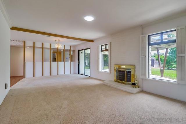6081 Veemac, La Mesa CA: https://media.crmls.org/mediaz/2da902b5-382b-4e05-83e2-1bec1924eb8d.jpg