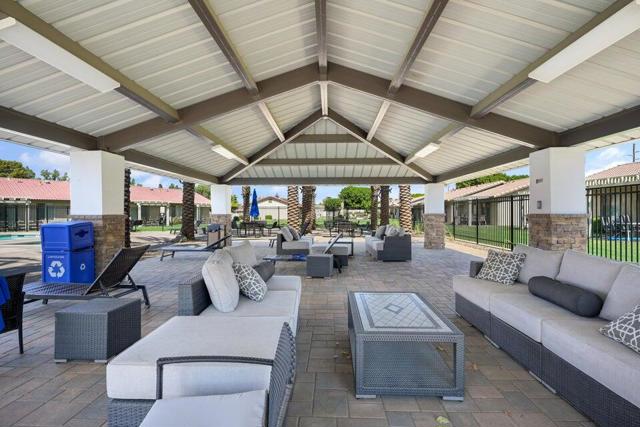 Image 5 of 24 For 48324 Stewart Drive J3