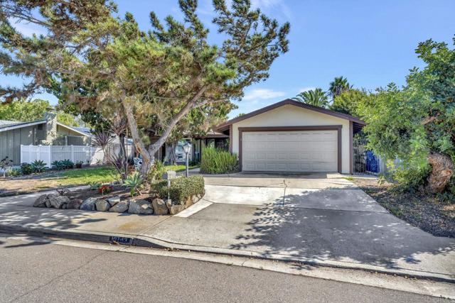10743 Flambeau Place, La Mesa CA: https://media.crmls.org/mediaz/2da940a2-cf93-495c-82bb-c3ee1d9bfaf8.jpg