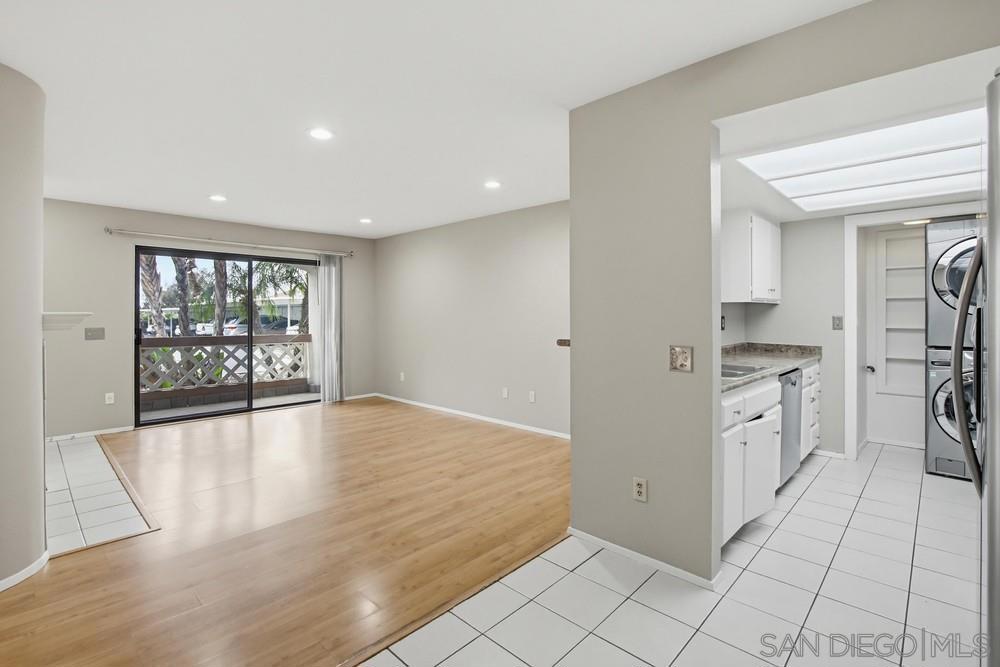 9439 Fairgrove Ln - photo 9