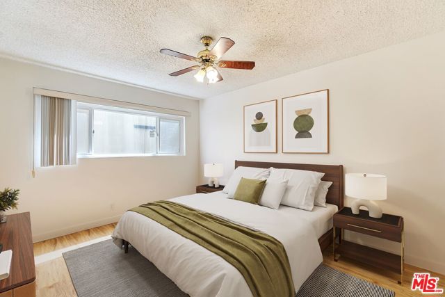 2332 S Beverly Glen Boulevard, Los Angeles CA: https://media.crmls.org/mediaz/2daabafb-bac4-4b77-9bdf-a855d514e150.jpg