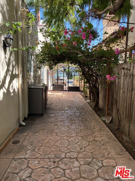 341 South Palm Drive, Guesthouse photo 12