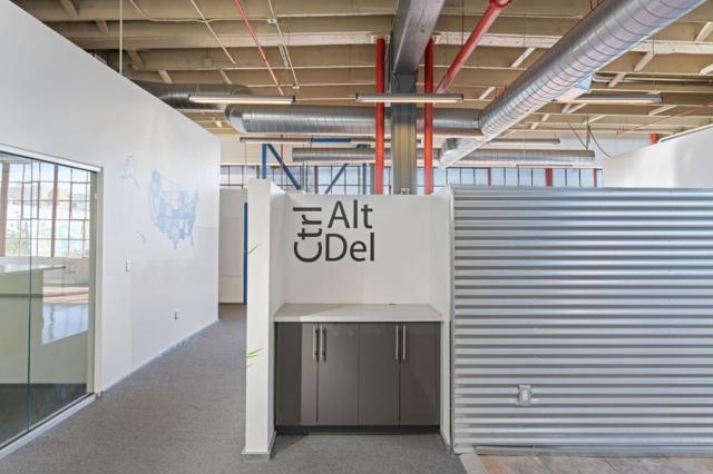 Image 51 of 52 For 1114 Howard Street