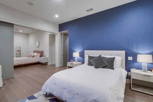 2885 Gate Three Place, Chula Vista CA: https://media.crmls.org/mediaz/2dadc7fb-e4fd-476d-a05d-8f922ab5de35.jpg