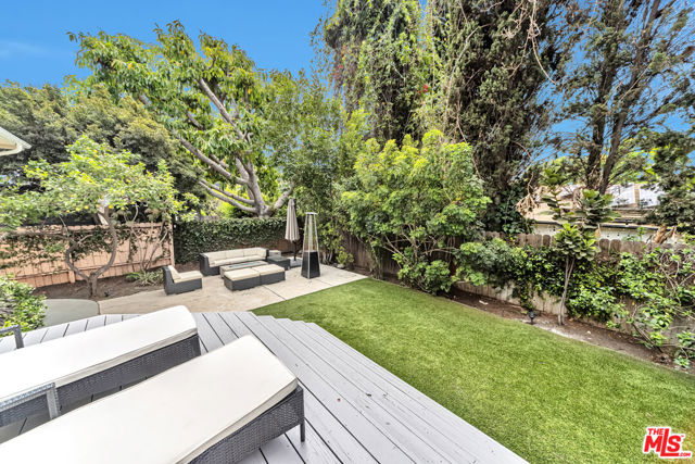 3938 Tracy Street, Los Angeles CA: https://media.crmls.org/mediaz/2dafbea2-bbda-4c28-b0c4-a1a5194ac176.jpg