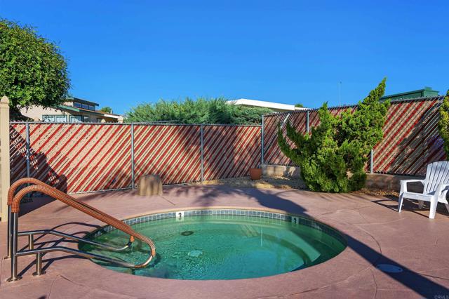 Detail Gallery Image 21 of 25 For 1600 E Vista Way #23,  Vista,  CA 92084 - 2 Beds | 2 Baths