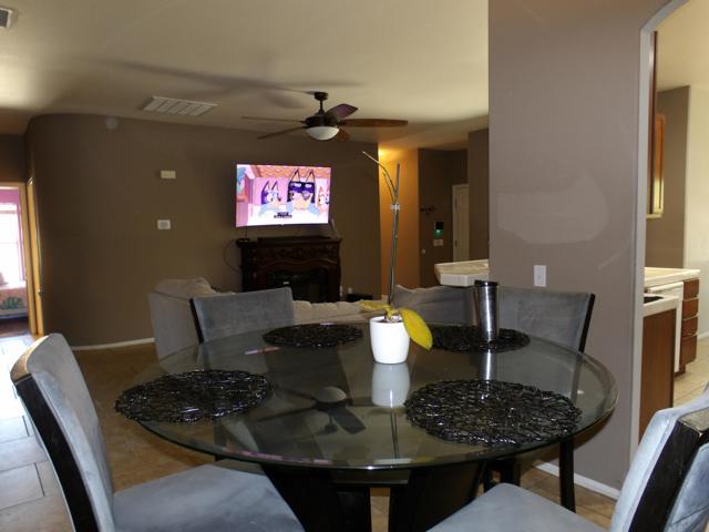 13569 Caliente Drive, Desert Hot Springs CA: https://media.crmls.org/mediaz/2db0aa15-40f2-40bf-b5ba-bccc1c2f0163.jpg