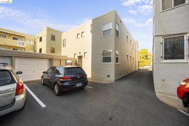 Image 2 of 38 For 367 St  