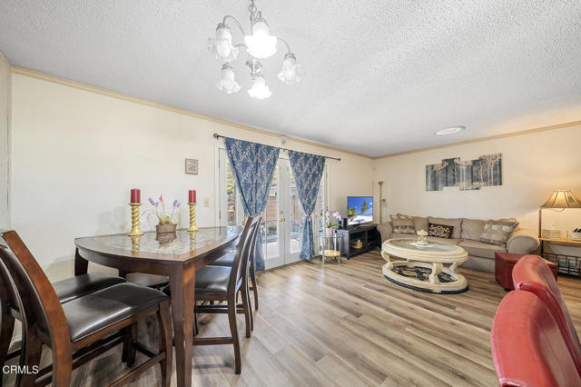 Detail Gallery Image 6 of 28 For 510 S Lyon Ave, Hemet,  CA 92543 - 2 Beds | 2 Baths