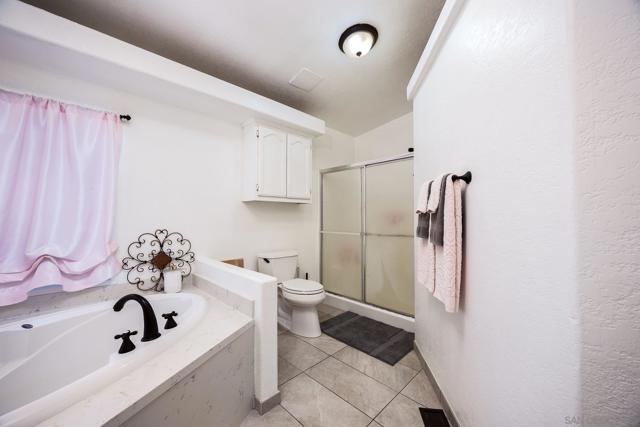 Image 15 of 54 For 20855 Cinnamon Dr