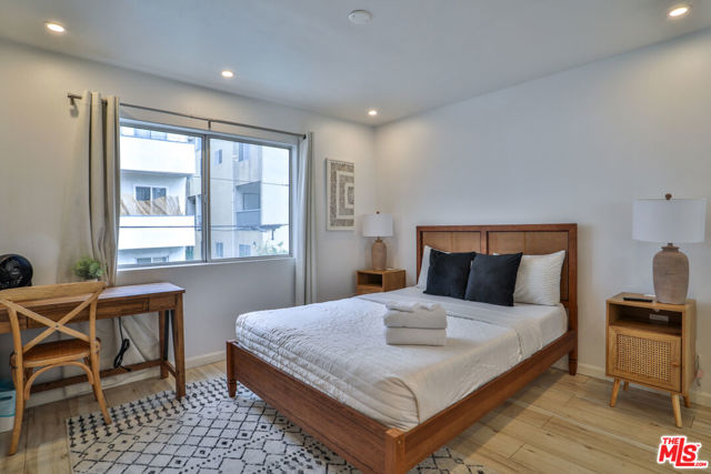 1540 N Bronson Avenue, Los Angeles CA: https://media.crmls.org/mediaz/2db3d62e-5ff5-4a97-9cc0-9ed392c1bdbe.jpg