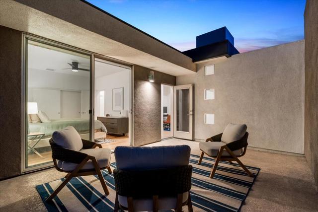 252 Breeze Loop, Palm Springs CA: https://media.crmls.org/mediaz/2db7bff3-cda5-4ebc-9372-2aafd52516ea.jpg
