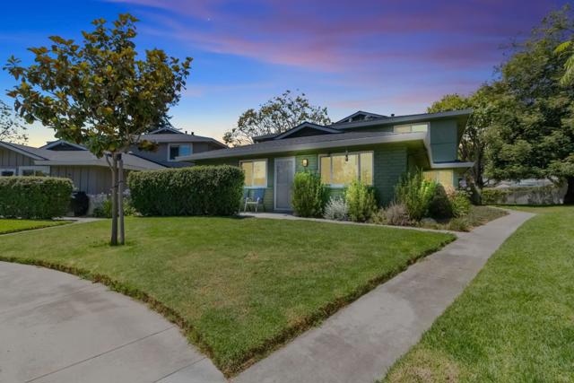 1435 Ruby Court, Capitola CA: https://media.crmls.org/mediaz/2db7fb14-49df-4014-926c-6b8d561bef44.jpg