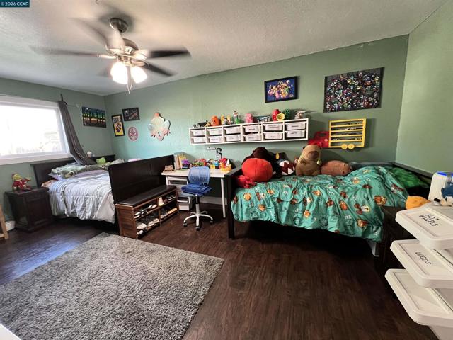 Image 15 of 24 For 251 Rose Ann Ave.