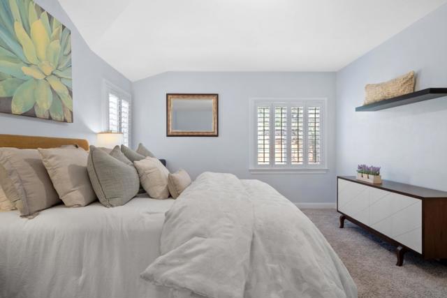 20 Sara Lane, Alamo CA: https://media.crmls.org/mediaz/2db95865-6342-4e6a-a504-12af900c25c1.jpg