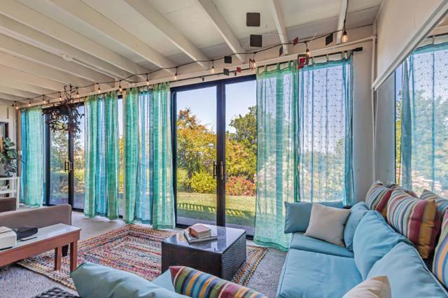 8463 Traminer Court, San Jose CA: https://media.crmls.org/mediaz/2dba370d-d7ad-40c9-8b78-4d8fcde41be4.jpg