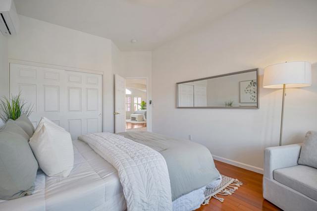 15180 Orion Rd, San Leandro CA: https://media.crmls.org/mediaz/2dbbd5c2-1810-423f-b4d6-f8d8790b52e2.jpg