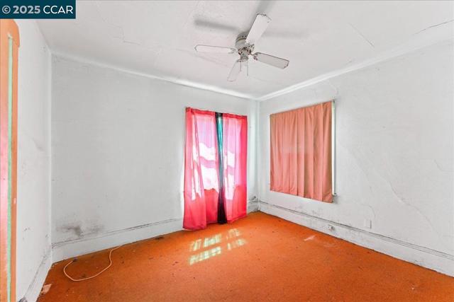 1229 55Th St, Emeryville CA: https://media.crmls.org/mediaz/2dbcc967-7841-44e6-bd70-162487a278a2.jpg