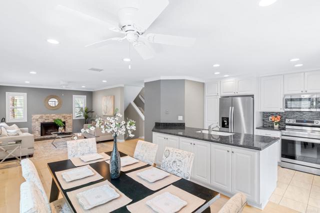 Detail Gallery Image 7 of 44 For 5940 Mission Center Rd #C,  San Diego,  CA 92123 - 2 Beds | 2/1 Baths