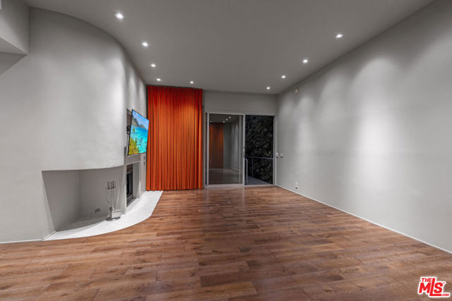 3625 Lowry Road, Los Angeles CA: https://media.crmls.org/mediaz/2dbe1939-20a3-47b9-bbcc-8f457b912026.jpg