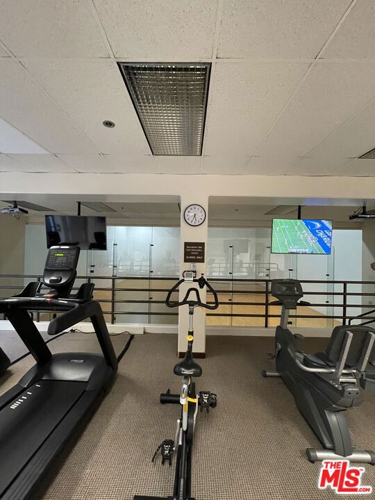 600 W 9th Street, Los Angeles CA: https://media.crmls.org/mediaz/2dbe576a-030b-4c9b-a470-d137316885db.jpg