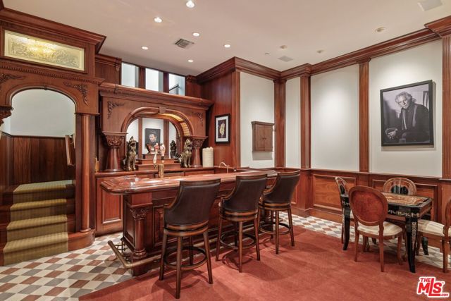1573 Sunset Plaza Drive, Los Angeles CA: https://media.crmls.org/mediaz/2dbe5e43-9dee-4e79-86e1-efefbde70678.jpg