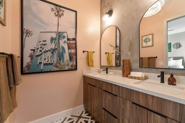 35618 Corte Serena, Cathedral City CA: https://media.crmls.org/mediaz/2dbee2ff-c8da-4e02-9611-adef6ae654cd.jpg