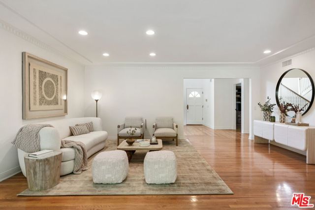 3254 Woodbine Street, Los Angeles CA: https://media.crmls.org/mediaz/2dbfa11c-bf19-4cf6-a2b5-f49b10512577.jpg