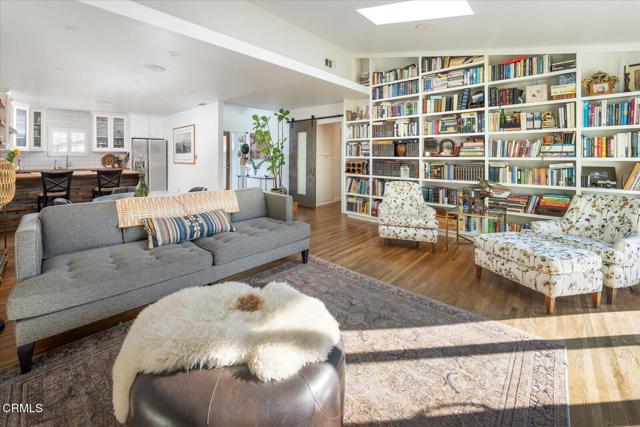 Detail Gallery Image 6 of 50 For 2627 Range Rd, Los Angeles,  CA 90065 - 3 Beds | 2 Baths