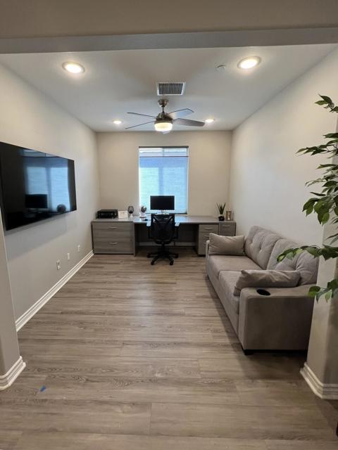 41867 Regona Road, Indio CA: https://media.crmls.org/mediaz/2dc36d2e-2a92-4357-a0b9-0770af292847.jpg