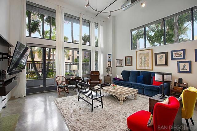 4055 3rd Avenue, San Diego CA: https://media.crmls.org/mediaz/2dc666a3-f554-4f12-8c10-9feba963f485.jpg