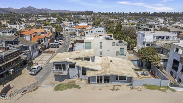 1218 Cornwall Lane, Ventura CA: https://media.crmls.org/mediaz/2dc7c2a4-1503-464d-aaa4-3ef142991f1f.jpg