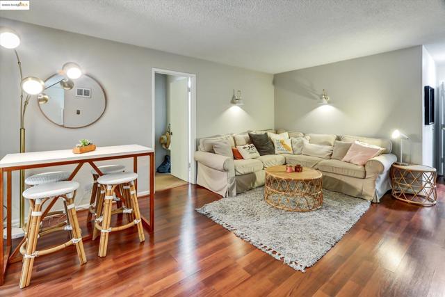 2 Panoramic Way, Berkeley CA: https://media.crmls.org/mediaz/2dc9373a-1ffd-44e5-8bfb-c425e974b9f7.jpg