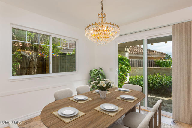 2927 Shirley Drive, Newbury Park CA: https://media.crmls.org/mediaz/2dc97936-8ca6-4d6b-aed2-5a95d787ce37.jpg