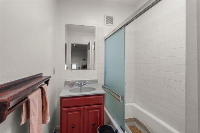 19 Joost Avenue, San Francisco CA: https://media.crmls.org/mediaz/2dc9bc63-9e5a-4a60-8d3c-b4780f5c9acb.jpg