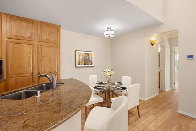 7067 Camino Revueltos, San Diego CA: https://media.crmls.org/mediaz/2dcb1220-414b-4b99-a8ee-8047e7faa8e9.jpg