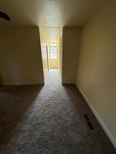 36176 Mile End Road, Soledad CA: https://media.crmls.org/mediaz/2dcb1da4-4ed3-41ee-aa7d-27b4bd652b20.jpg