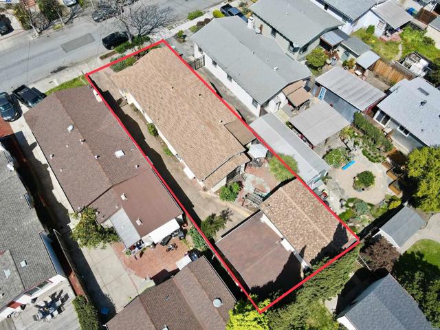 Image 52 of 57 For 574 Lewis Ave