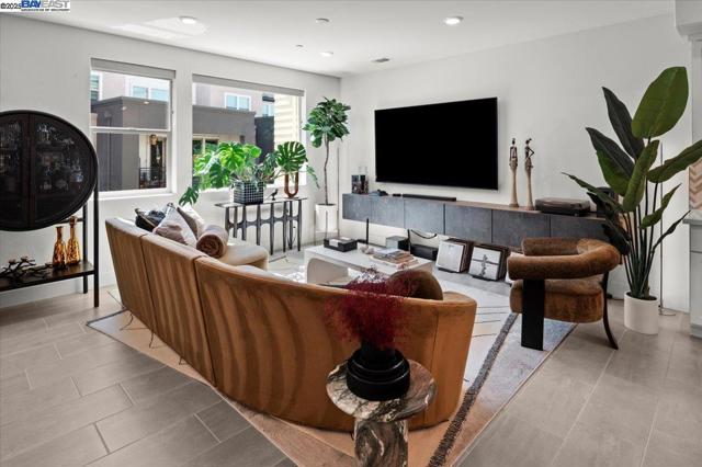 5532 Stout Street, Dublin CA: https://media.crmls.org/mediaz/2dcb790b-1f73-4631-946a-7a07dadc9857.jpg