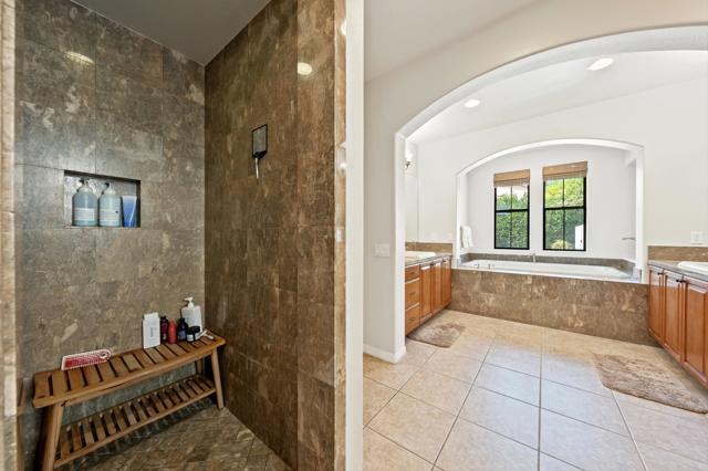 80680 Via Tranquila, La Quinta CA: https://media.crmls.org/mediaz/2dce52cb-c787-4490-8321-fe47afe790f5.jpg