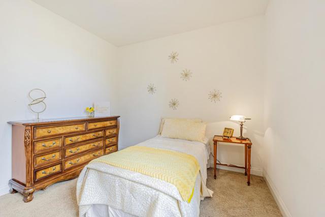 2852 Spanish Bay Drive, Brentwood CA: https://media.crmls.org/mediaz/2dcf72b4-f88c-423c-93c6-b23da2b4aac0.jpg